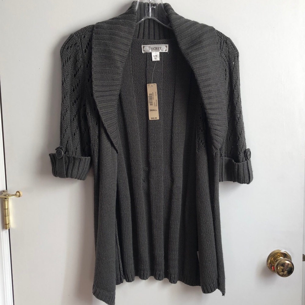 Women’s Decree sweater